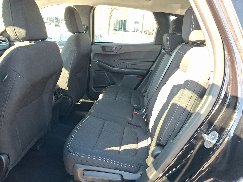 Thumbnail: 2023 Ford Escape - 10