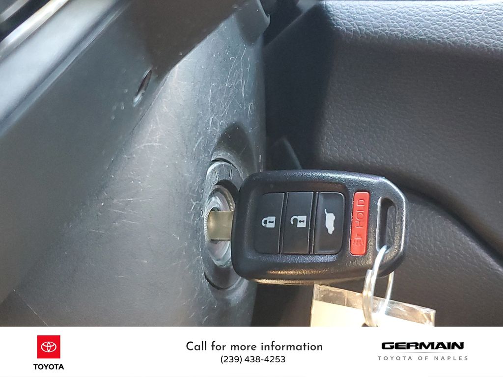 2017 Honda CR-V LX photo 23