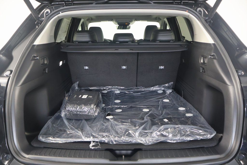 Thumbnail: 2025 Mazda CX-50 - 8