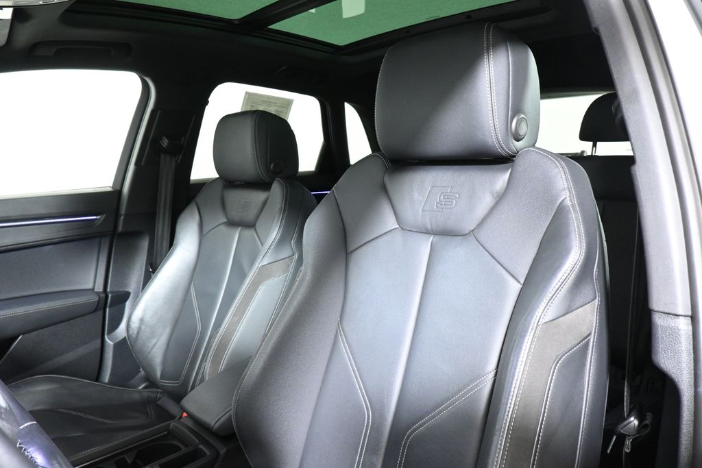 Thumbnail: 2022 Audi Q3 - 16