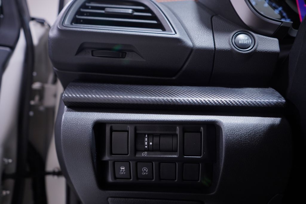 Thumbnail: 2021 Subaru Crosstrek - 20