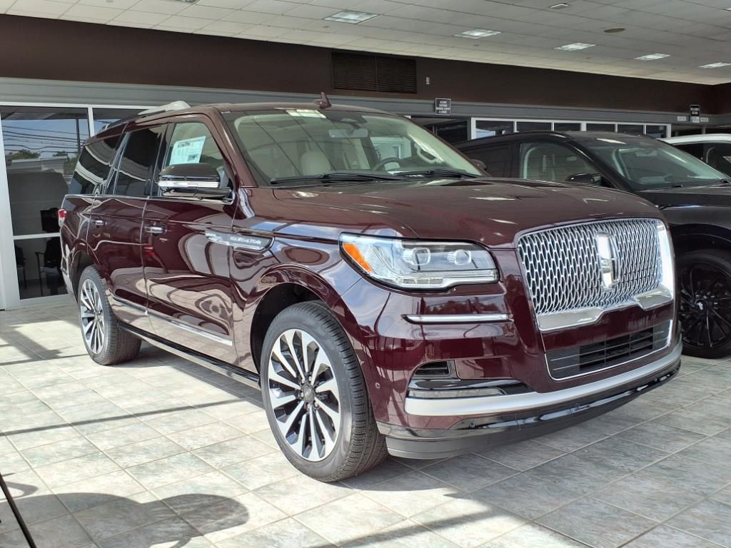 2024 Lincoln Navigator Reserve 4WD