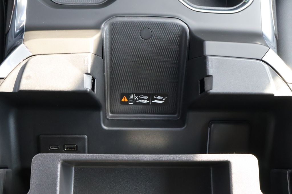 Thumbnail: 2024 Chevrolet Silverado 1500 - 25