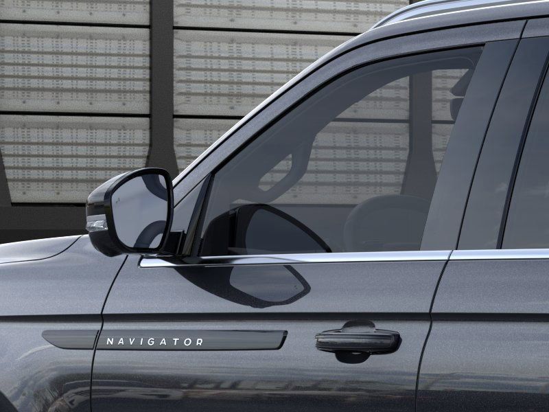 Thumbnail: 2025 Lincoln Navigator - 20