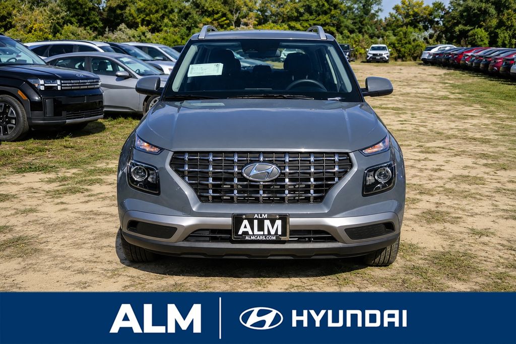 New 2026 Gray Hyundai SEL image 3