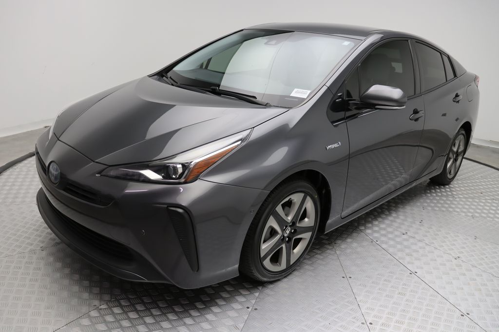 2020 Toyota Prius XLE 2