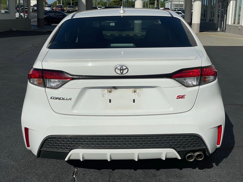 Thumbnail: 2022 Toyota Corolla - 4