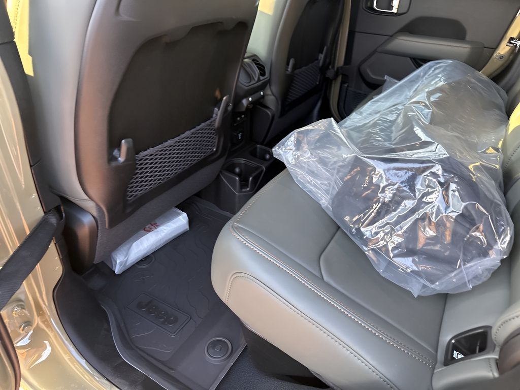 New Car 2025 Jeep Gladiator  Mojave For Sale Under $50,000 In Austin, Texas