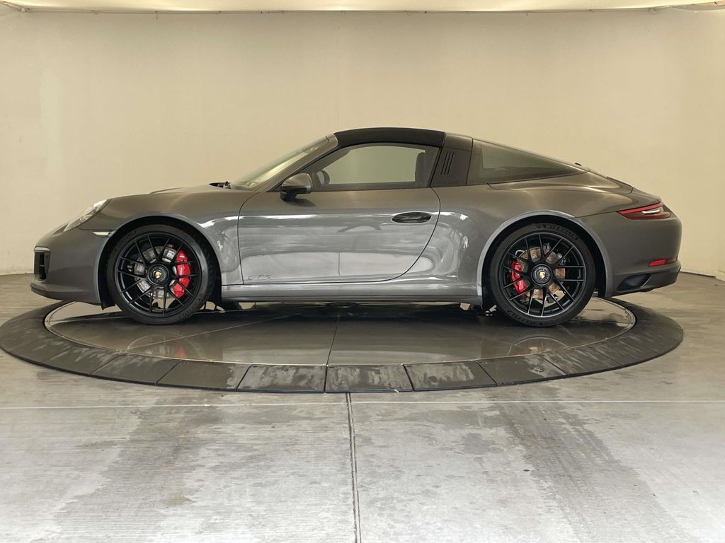 2019 Porsche 911 Targa 4 GTS - 1