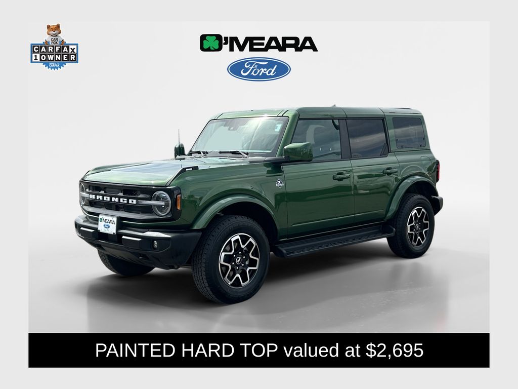 2025 Ford Bronco Outer Banks 4-Door 4WD