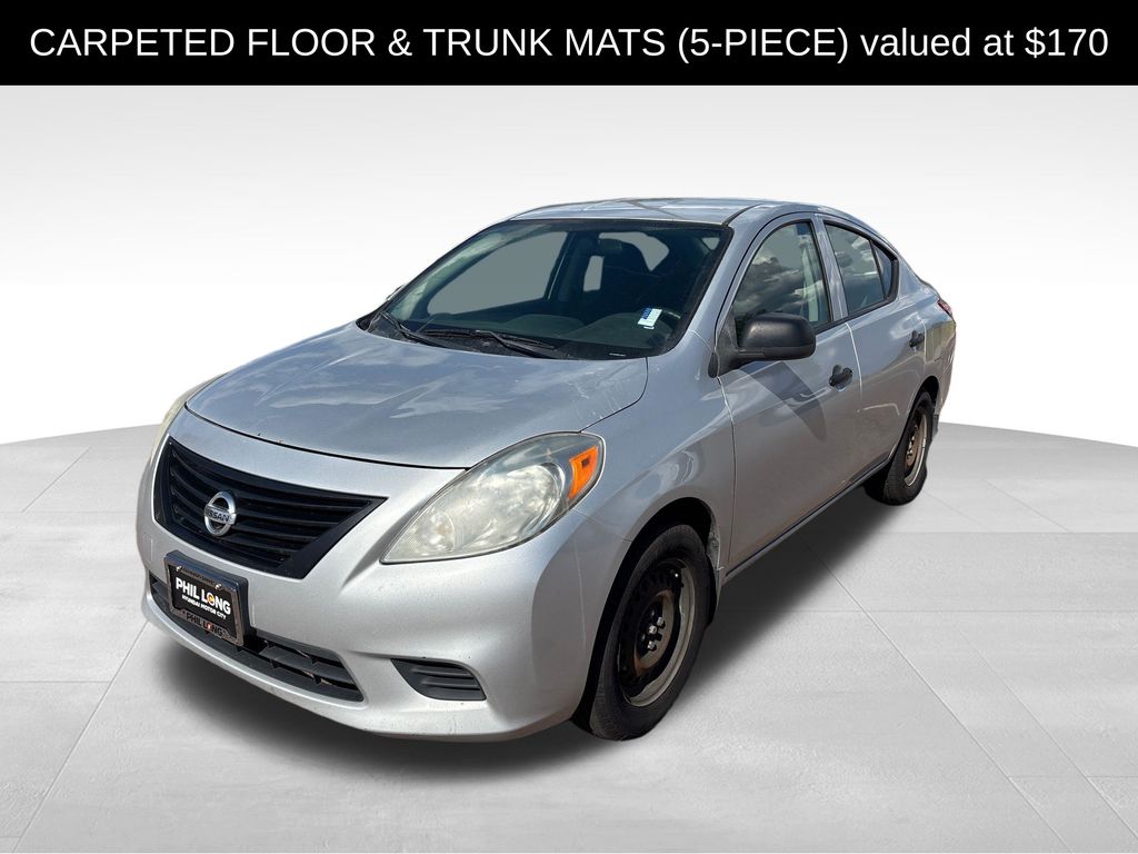 Brilliant Silver Metallic 2014 Nissan Versa Sedan Front-Wheel Drive 5-Speed Manual