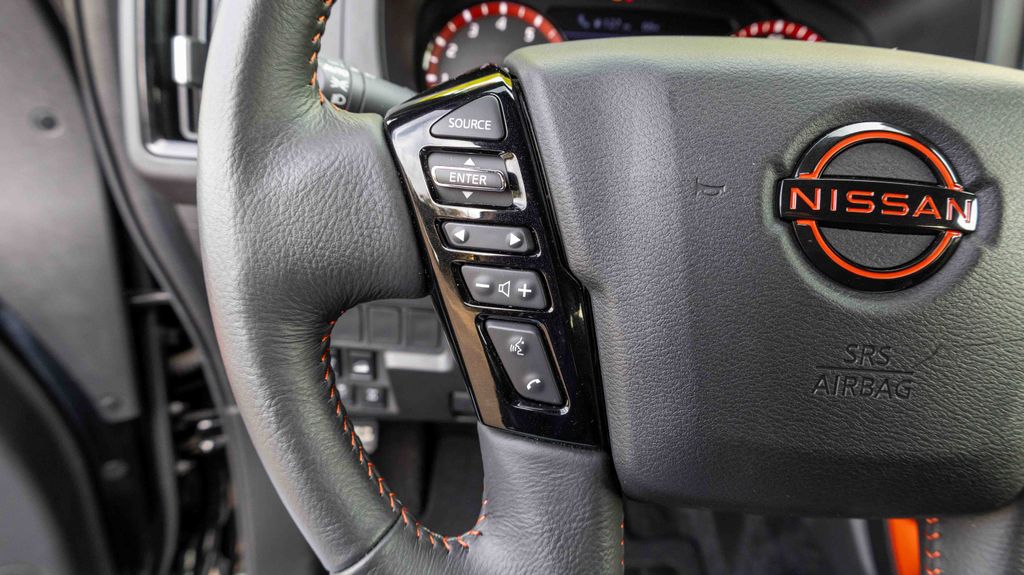 Used 2025 Nissan Frontier PRO-4X 4D Crew Cab