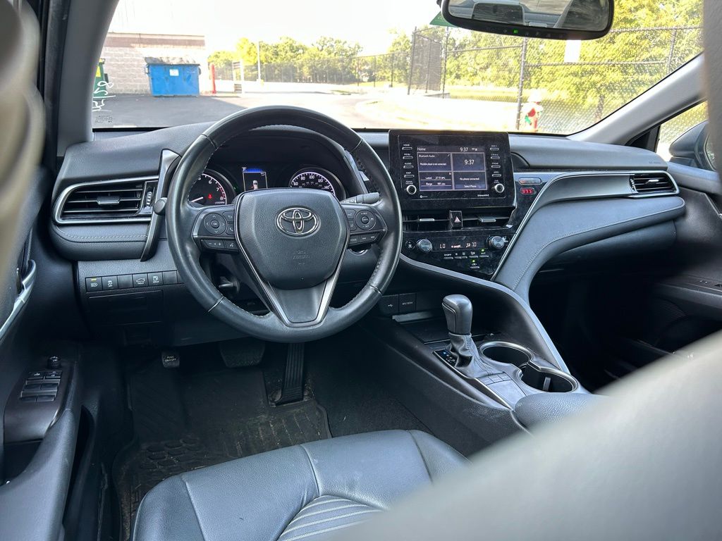 2024 Toyota Camry SE 12