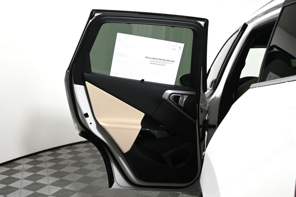 Thumbnail: 2026 BMW X3 - 31