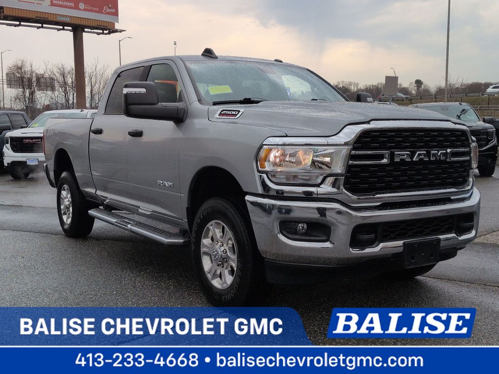 2024 RAM 2500 Big Horn Crew Cab 4WD