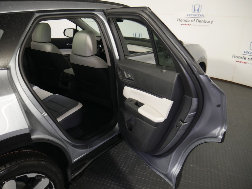 Thumbnail: 2025 Honda Prologue - 8