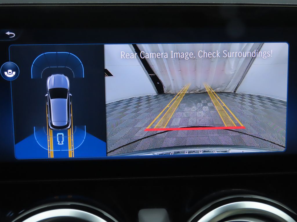 Thumbnail: 2025 Mercedes-Benz GLA - 15