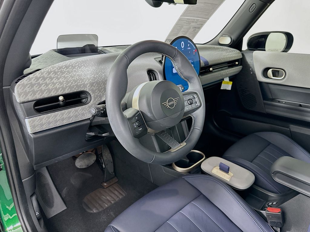 Thumbnail: 2025 MINI Cooper - 9