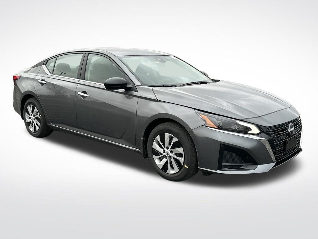 2025 Nissan Altima 2.5 S photo