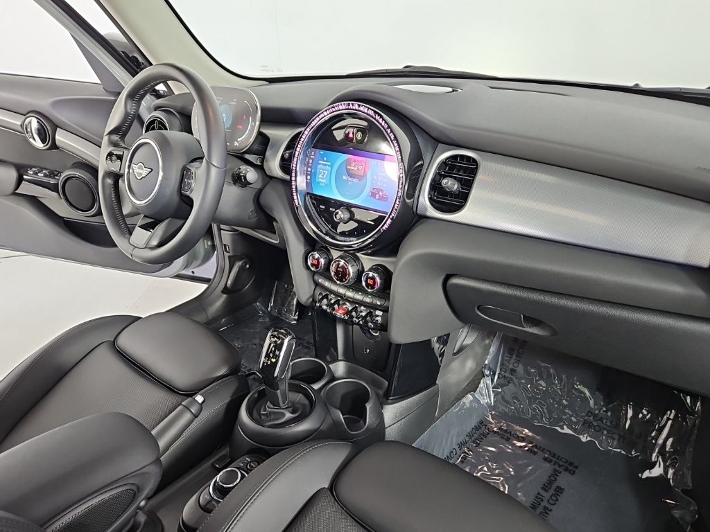 Thumbnail: 2023 MINI Cooper - 13