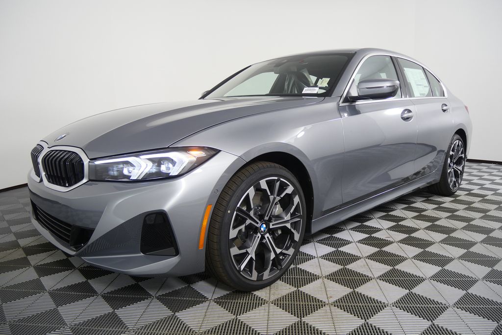 Thumbnail: 2026 BMW 3 Series - 7