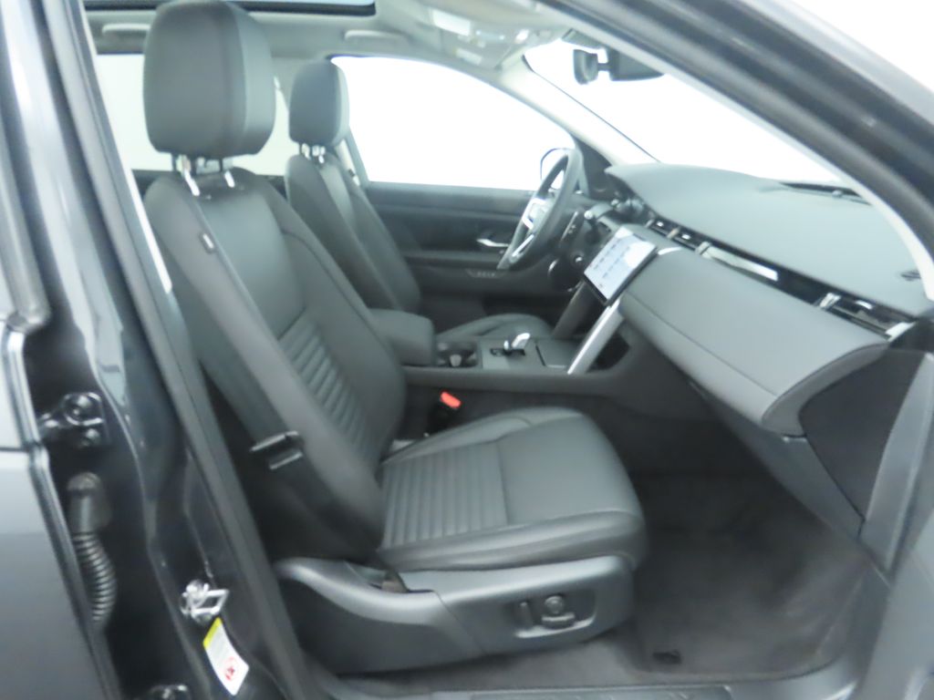 Thumbnail: 2025 Land Rover Discovery Sport - 21