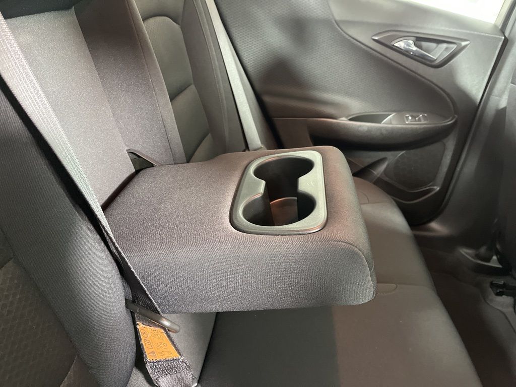 Thumbnail: 2024 Chevrolet Malibu - 9