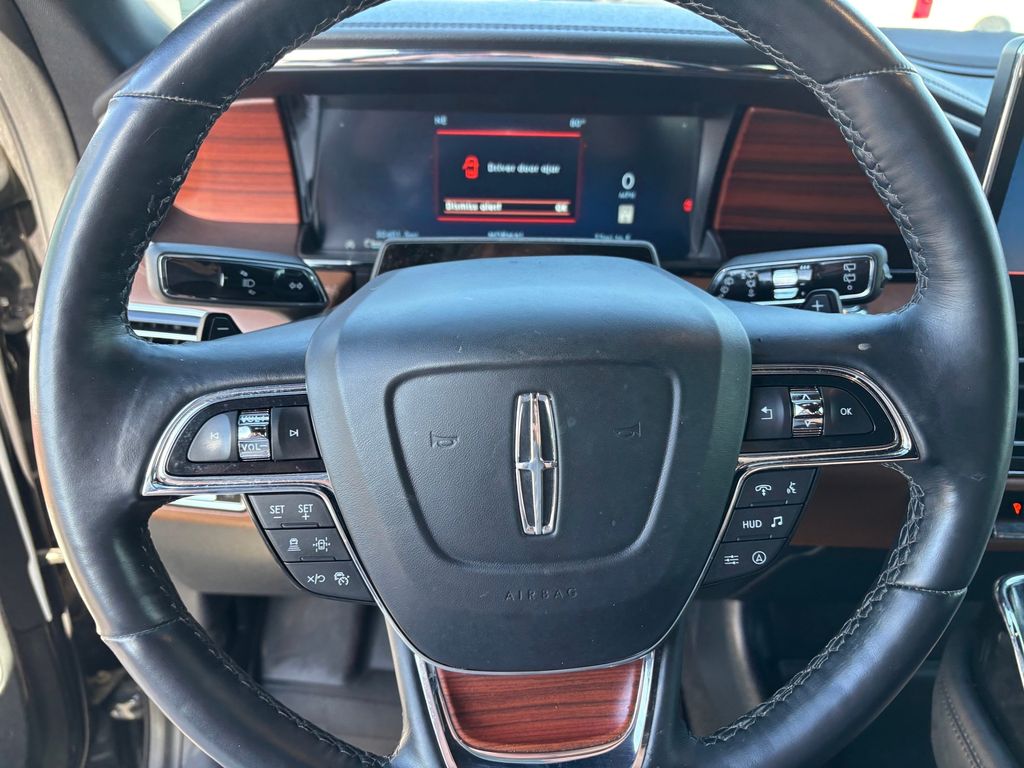 Used Car 2024 Lincoln Navigator  Reserve For Sale Under $80,000 In Austin, Texas