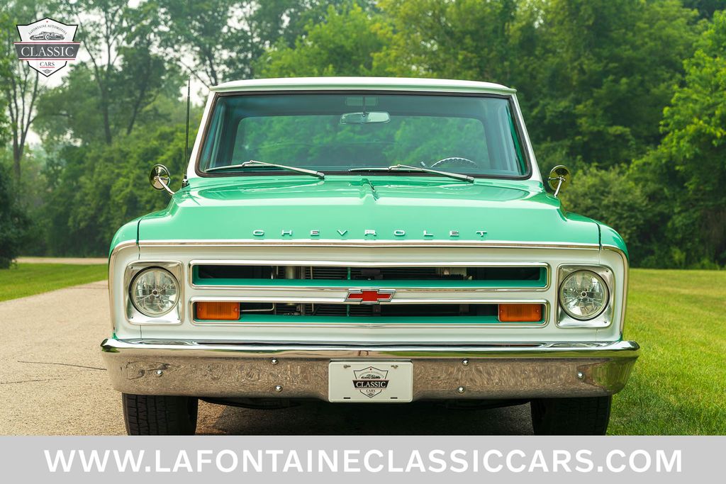 1968 Chevrolet C10 77