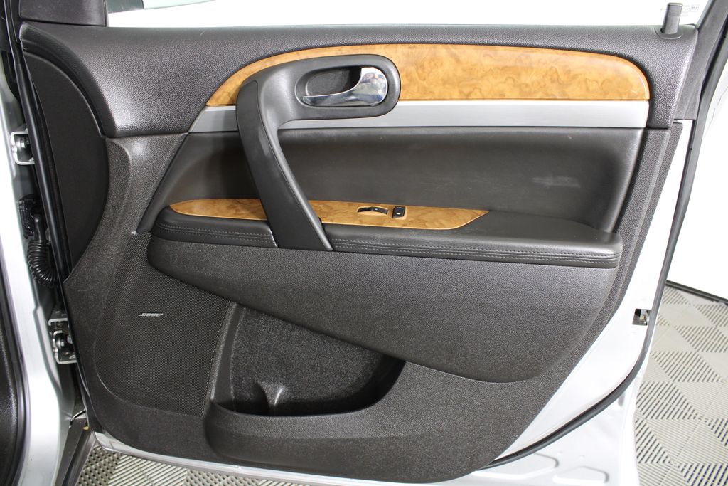 Used 2011 Buick Enclave for sale in 