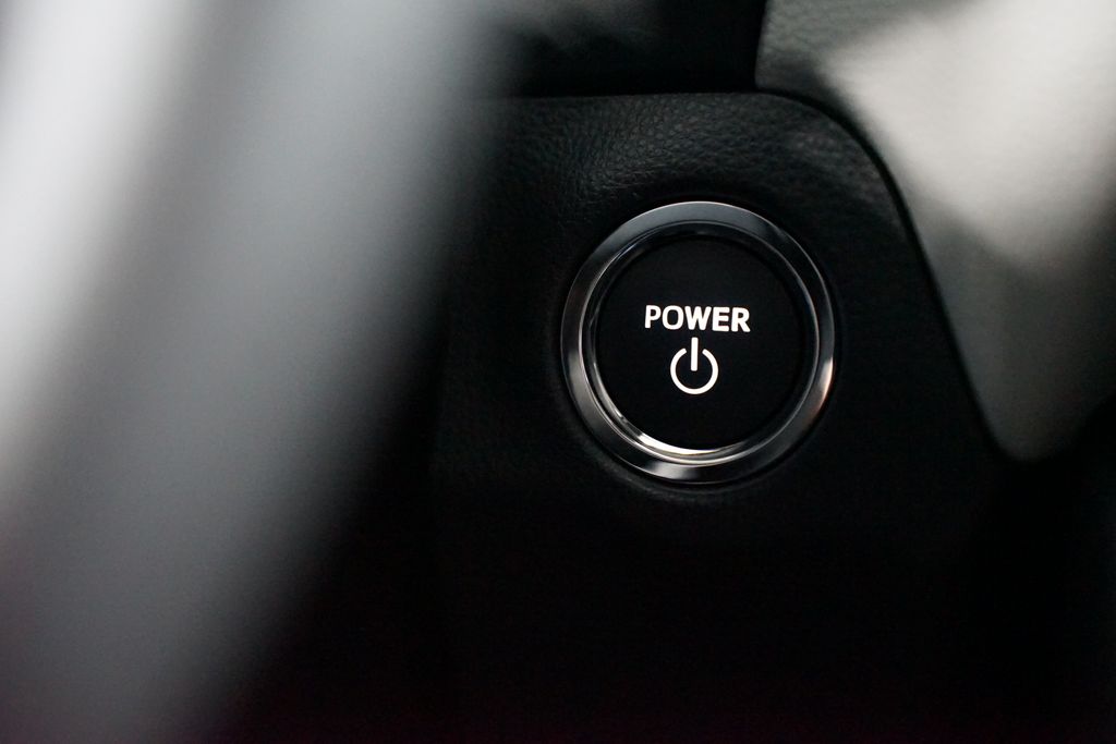 Thumbnail: 2025 Toyota RAV4 - 23