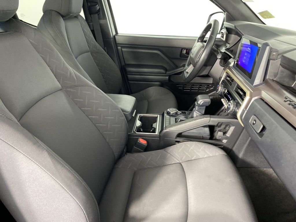 2025 Toyota Tacoma SR5 Ice - Grieco Acura - Image 10