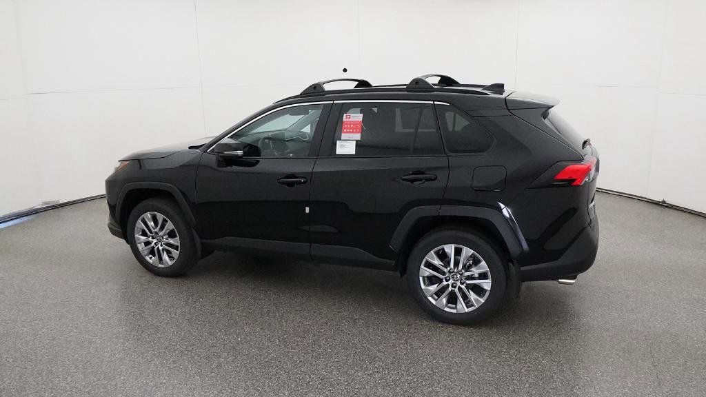 Thumbnail: 2025 Toyota RAV4 - 23