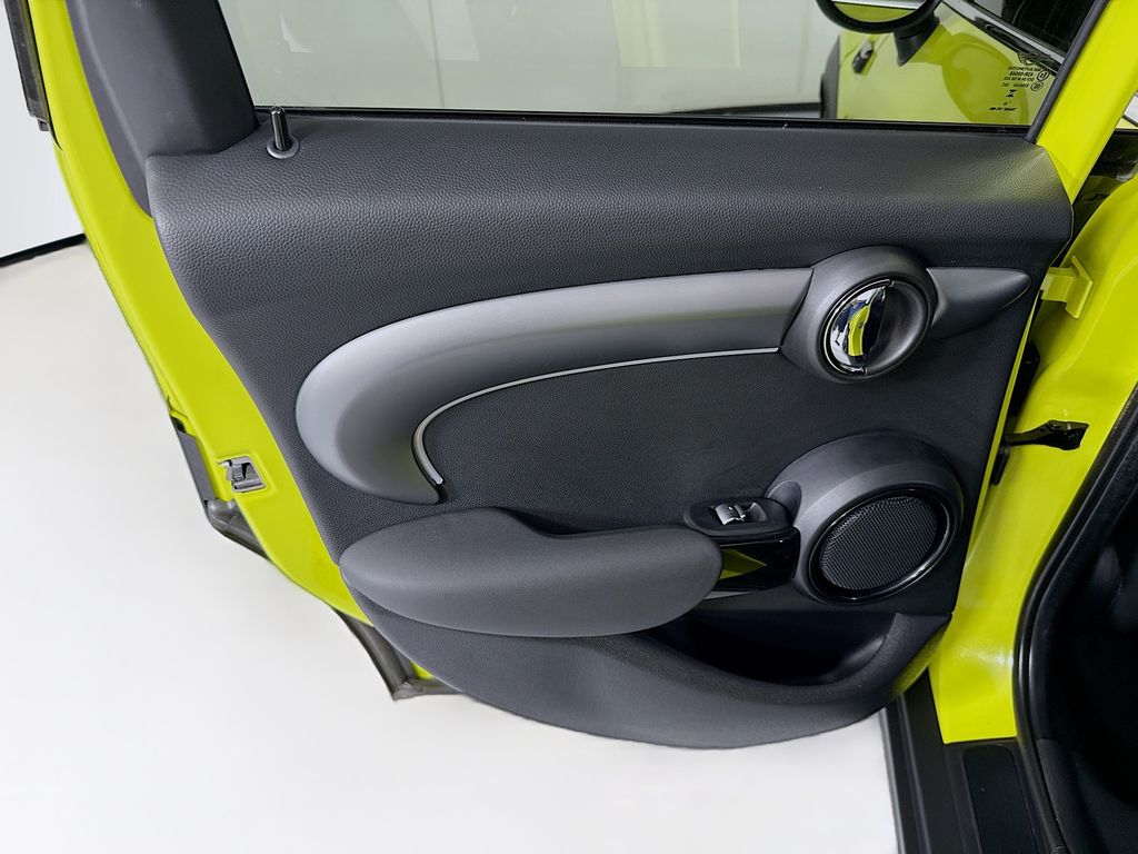 Thumbnail: 2024 MINI Cooper - 26