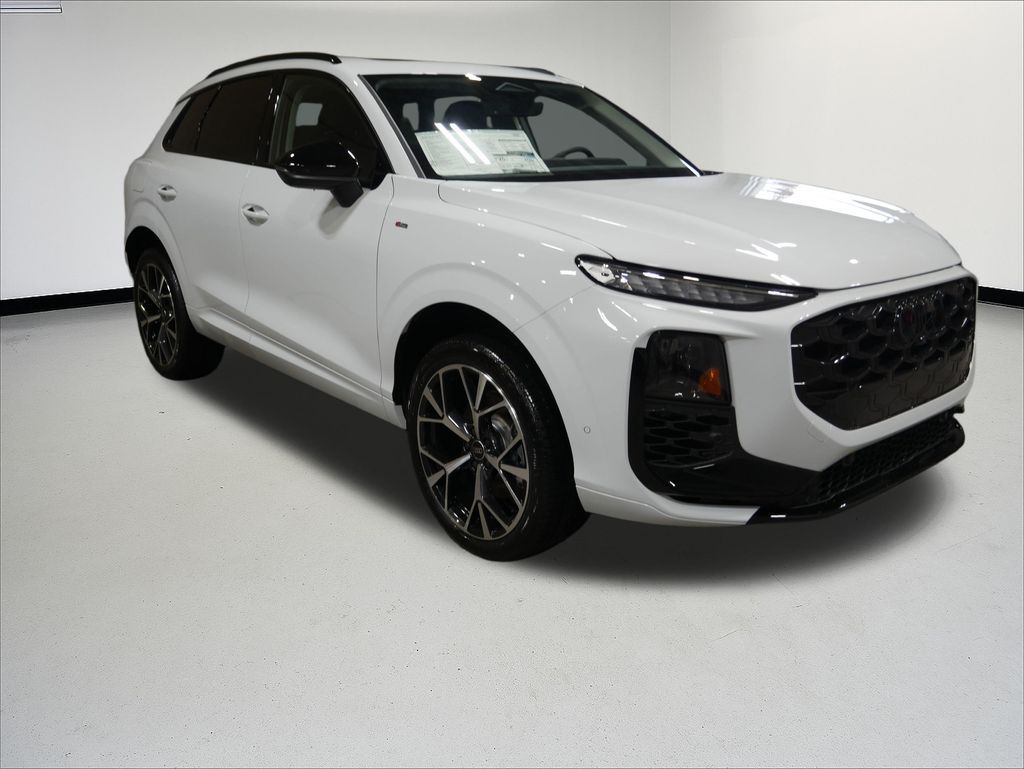 Thumbnail: 2026 Audi Q3 - 7