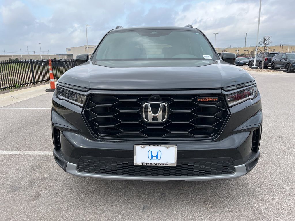 Thumbnail: 2025 Honda Pilot - 2