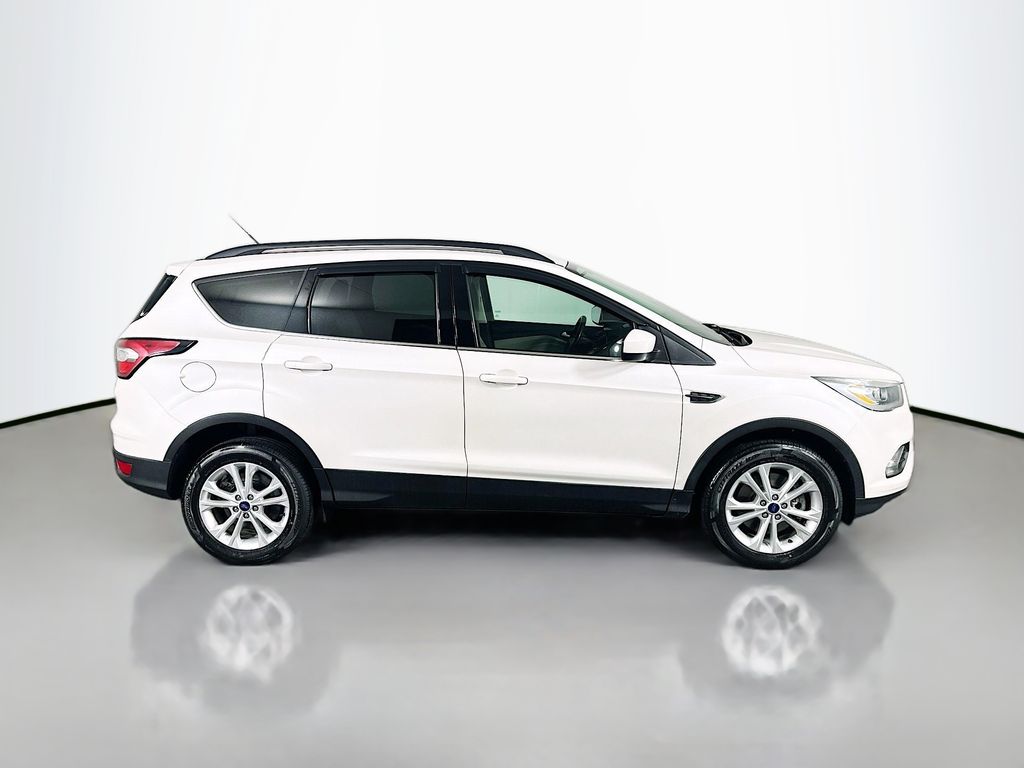 Used 2017 White Ford SE image 8