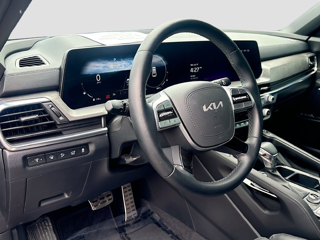 Used 2025 Black Kia SX X-Line image 9