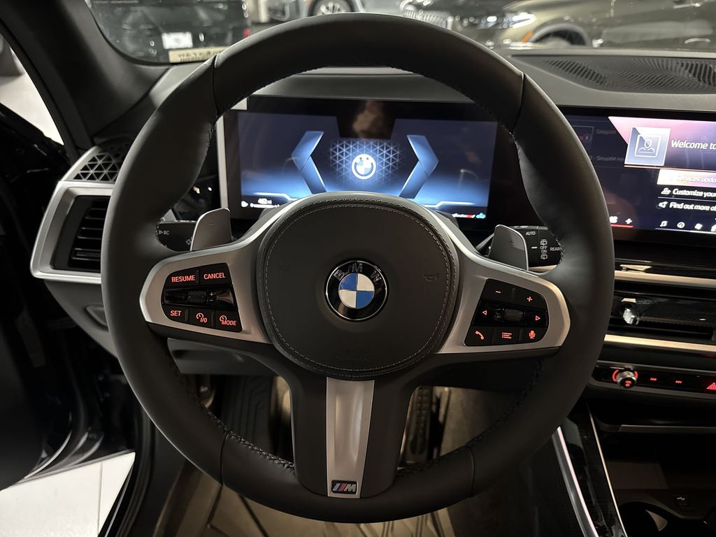 Thumbnail: 2026 BMW X5 - 14