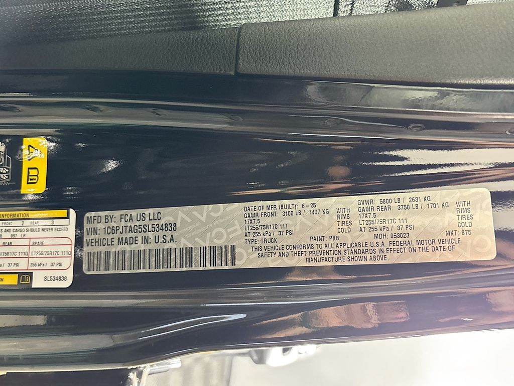 2025 Jeep Gladiator Willys