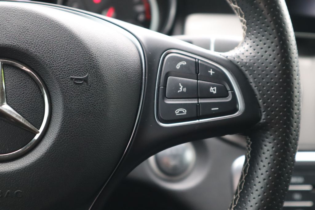 Thumbnail: 2017 Mercedes-Benz CLA - 12