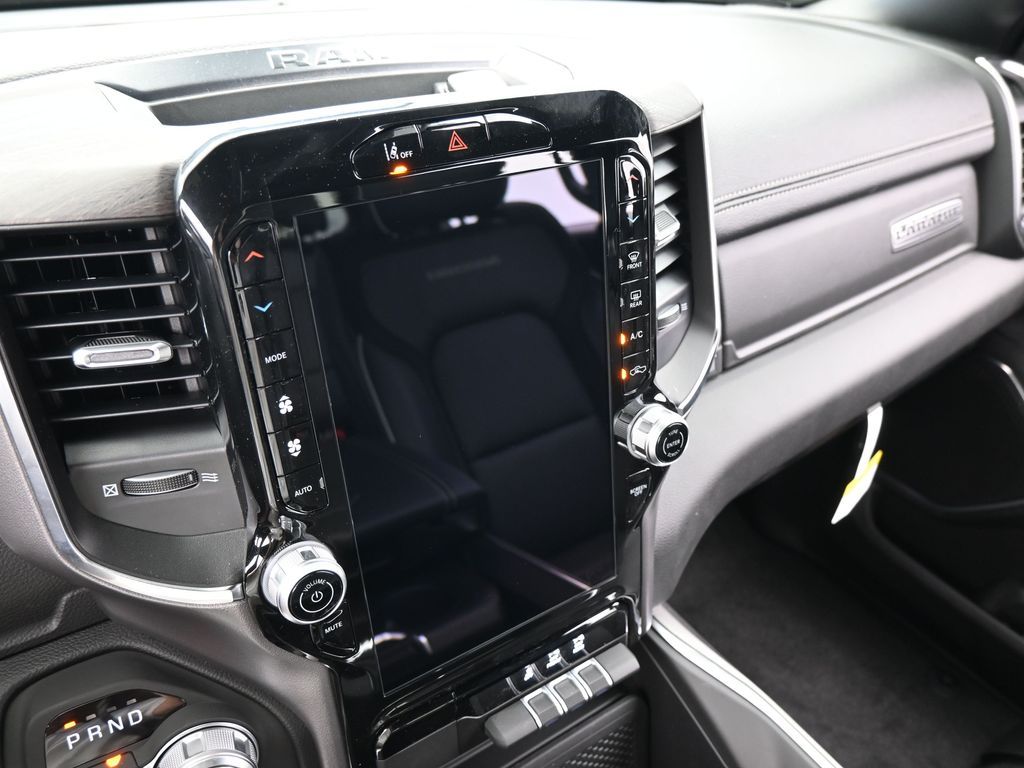 New 2026 Granite Crystal Metallic Clearcoat Ram Laramie image 23