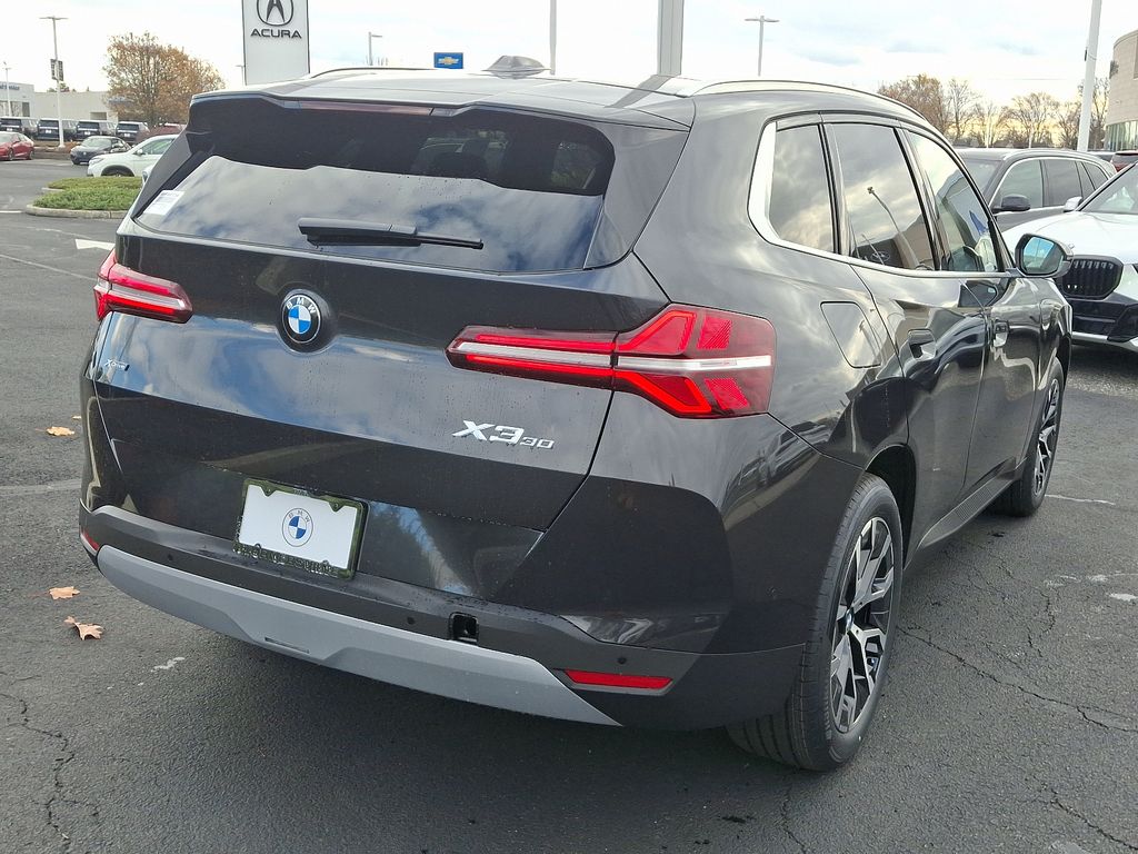 2025 BMW X3  4