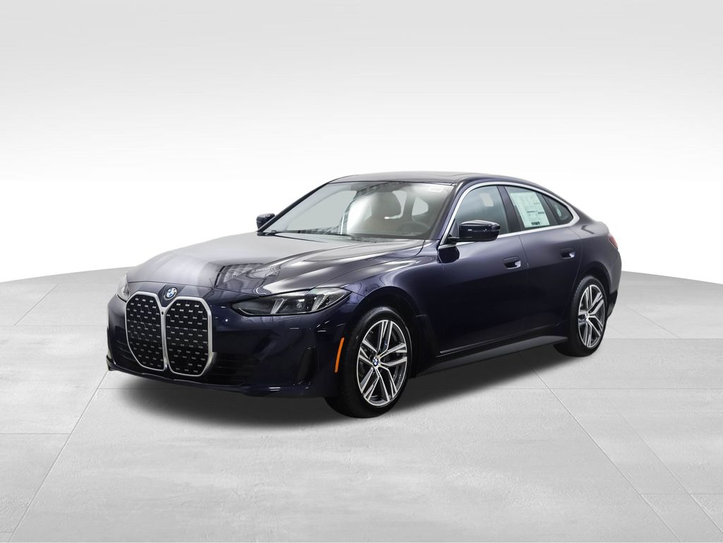 Thumbnail: 2026 BMW 4 Series - 1