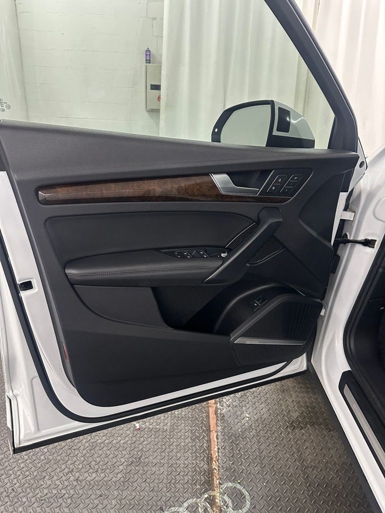 used 2019 Audi Q5 car, priced at $18,985