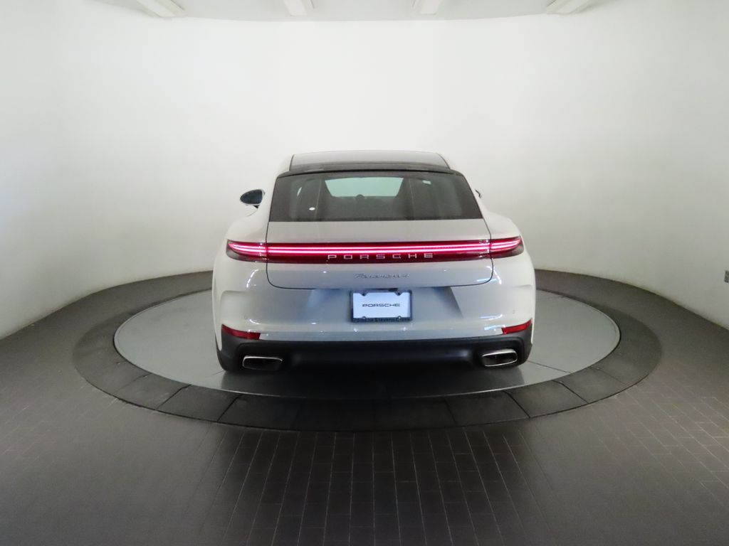 Thumbnail: 2026 Porsche Panamera - 6