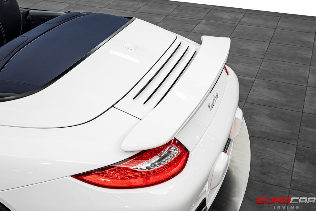 2010 Porsche 911 Turbo - Photo 20