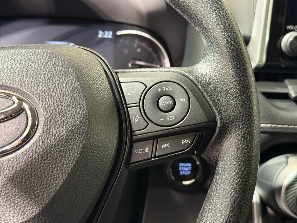 Thumbnail: 2025 Toyota RAV4 - 24