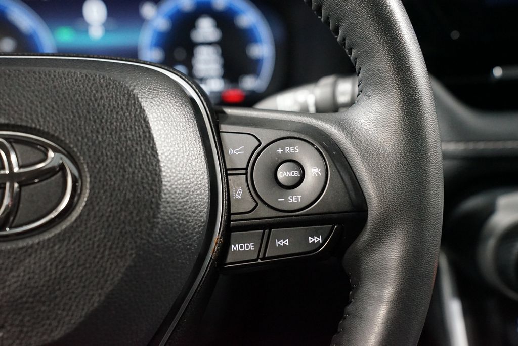 Thumbnail: 2024 Toyota RAV4 - 13