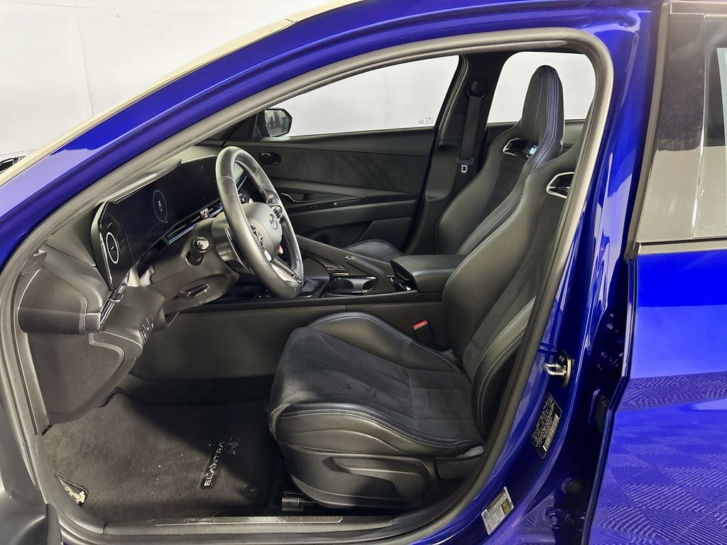 2022 Hyundai Elantra N Base